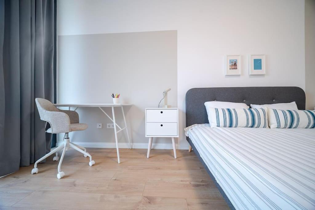 Mycampus 1 Bdrm, Stay 4, Free Parking, Garden, Self Check-In Sofia Extérieur photo